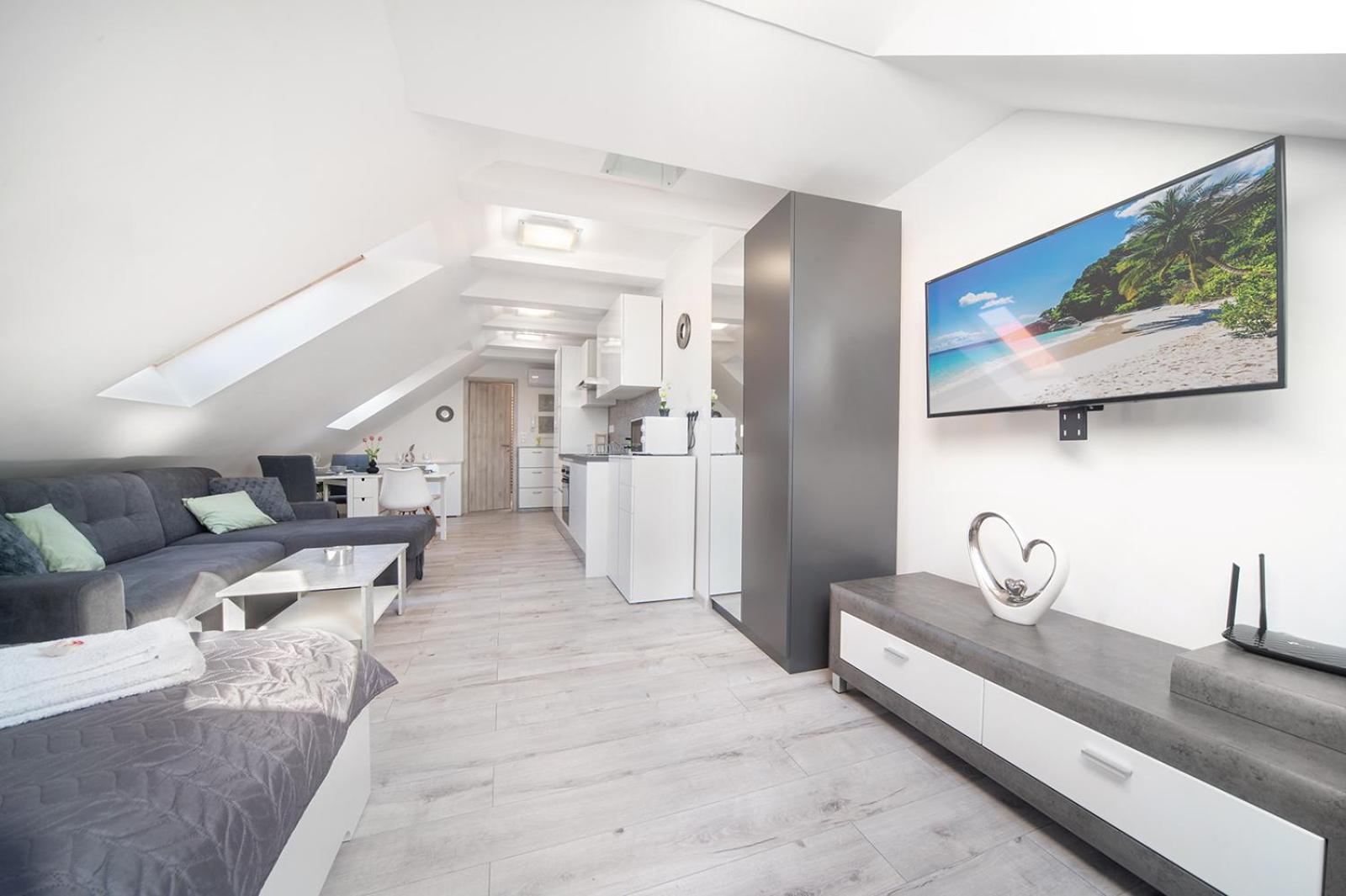 Agoston Apartman 1-2 - Lora,Marci เปตช์ ภายนอก รูปภาพ